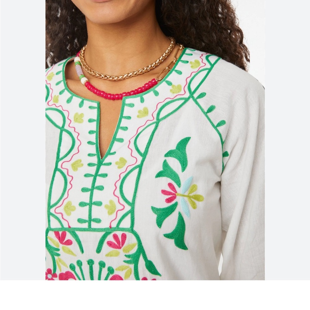 Roller Rabbit White Embroidered Cotton Tunic with Green Pink Yellow Accents